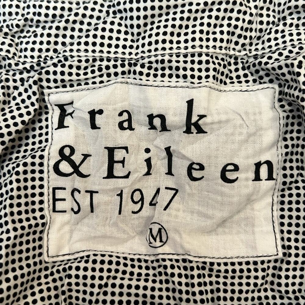Frank & Eileen Barry Tailored Button-Up Shirt Signature Crinkle - Picture 9 of 12